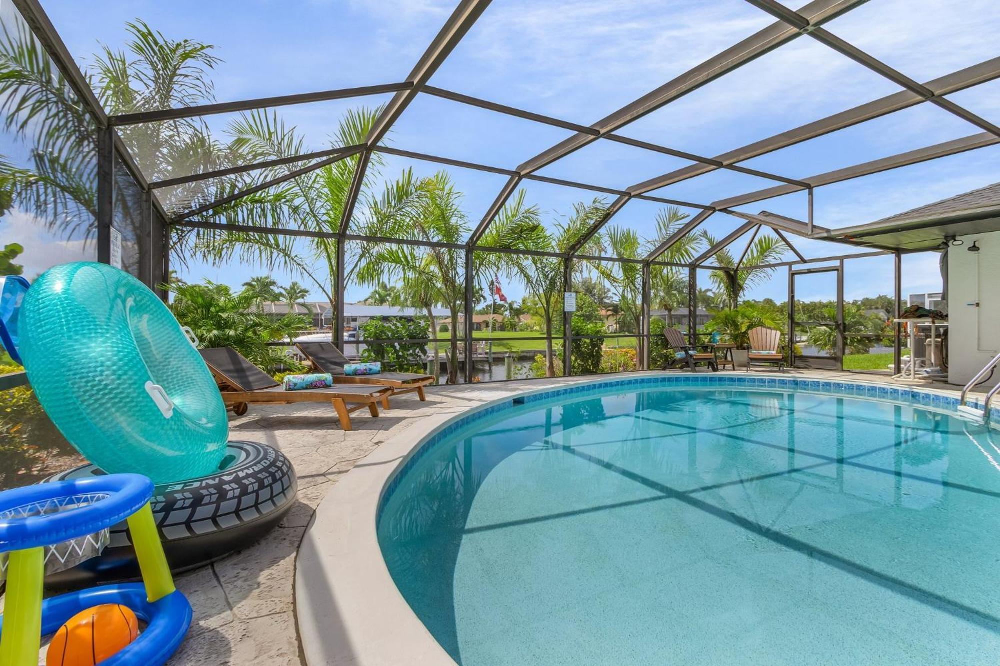 Gulf Access, Kayaks, Heated Pool - Cape By The Ocean - Roelens Villa Cape Coral Kültér fotó